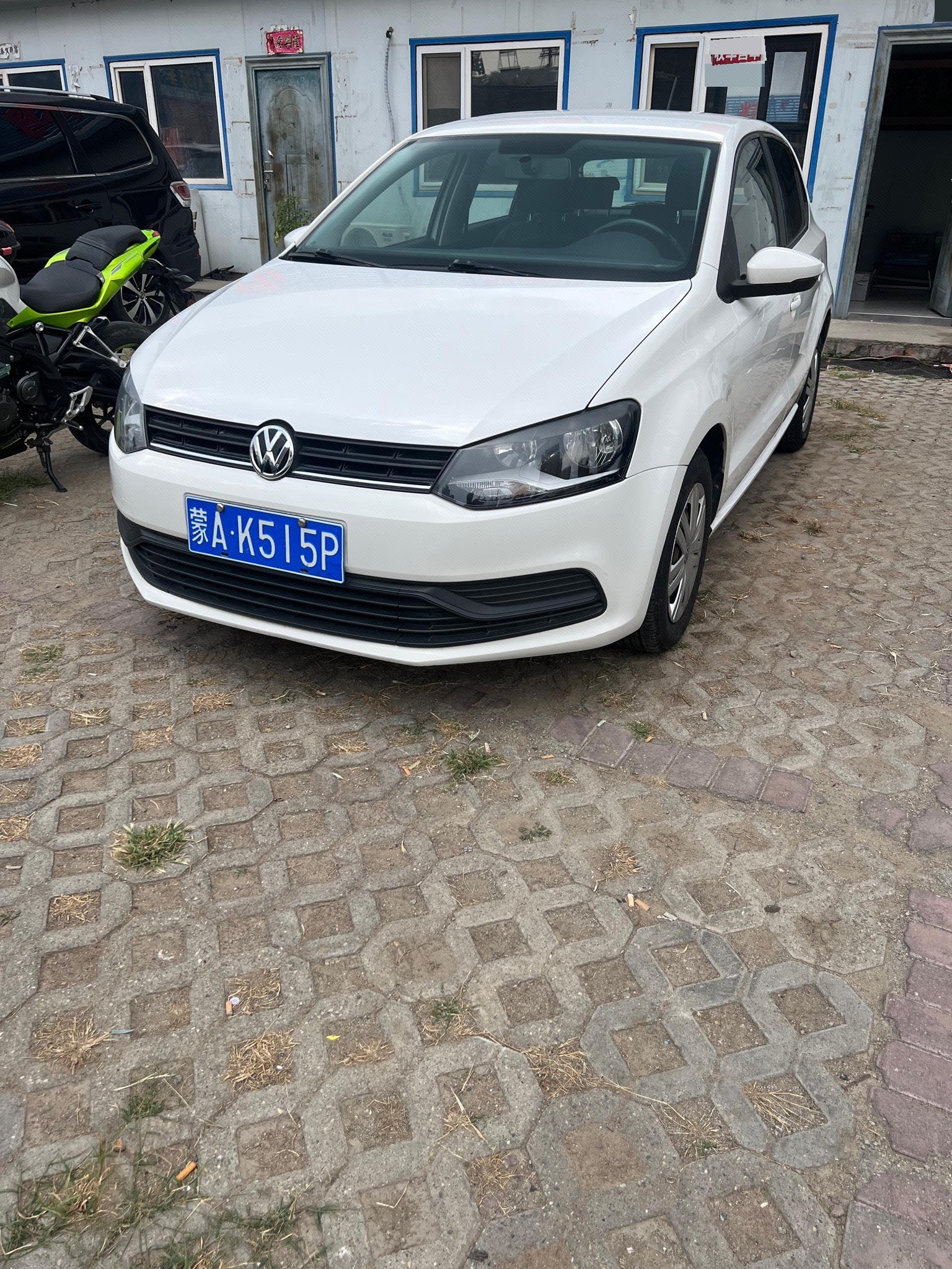 Volkswagen Polo 2017 car image 