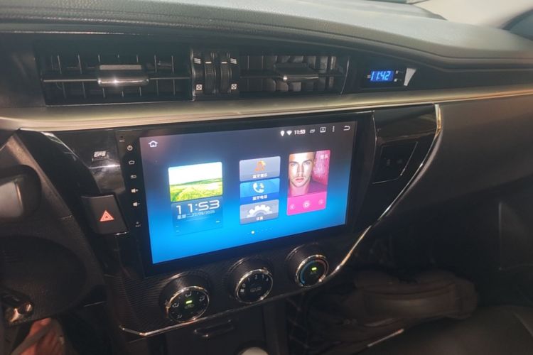 Toyota Corolla 2016 immagine di auto #13