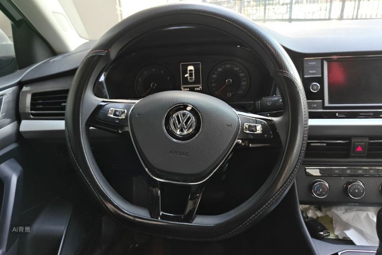 Volkswagen Lavida 2019 car image #12