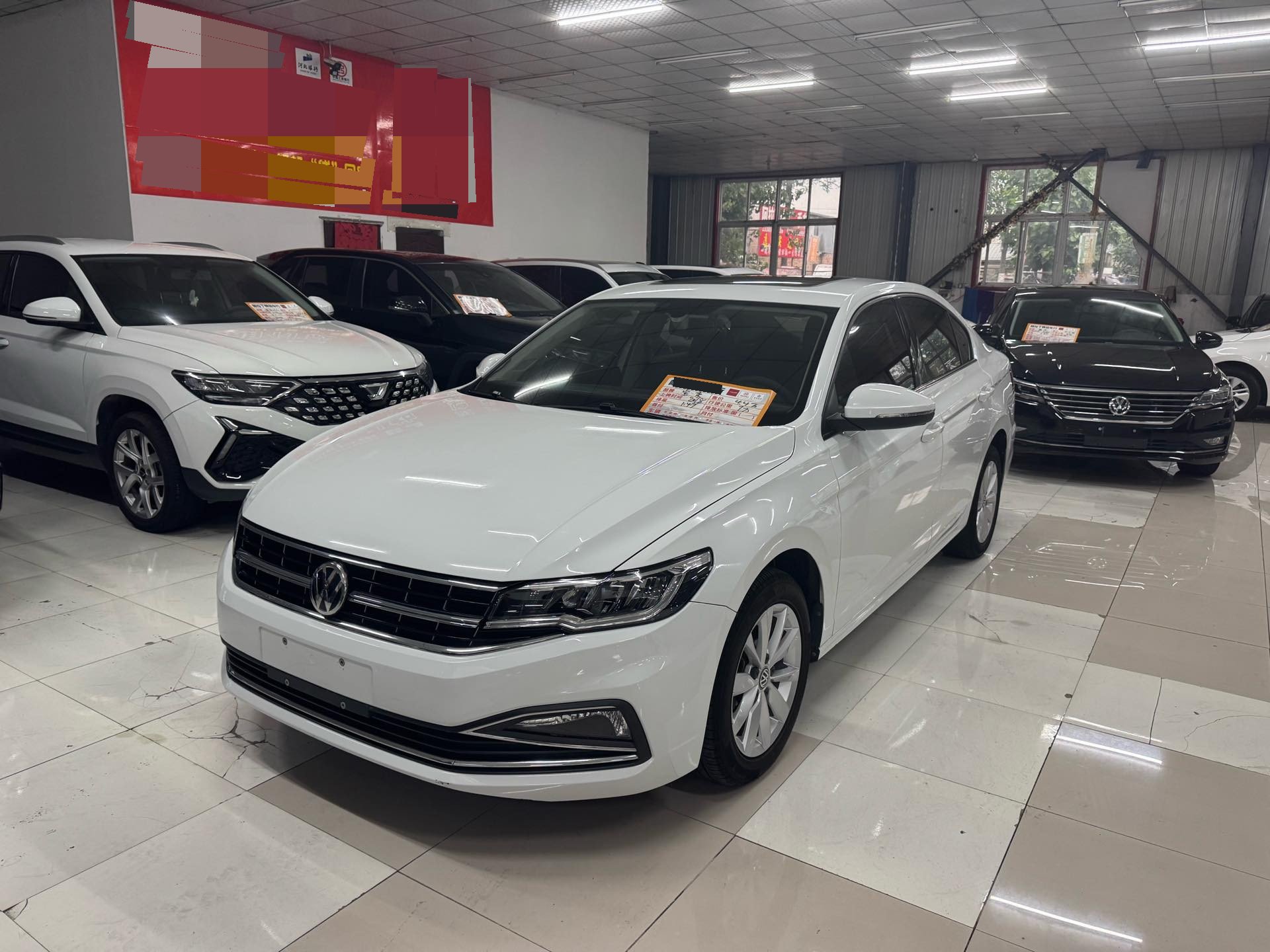 2018 2018 immagine di auto