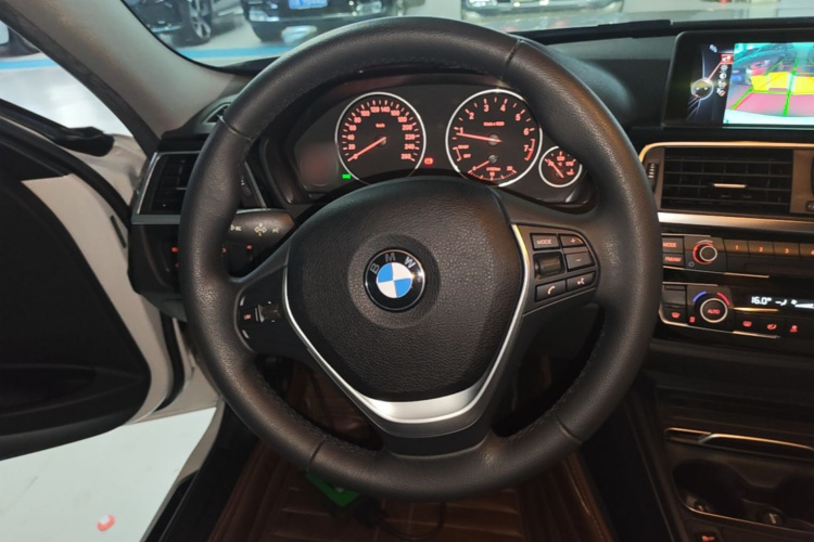 BMW 3 Series 2016 #15 BMW 3 Series 2016 car image #15