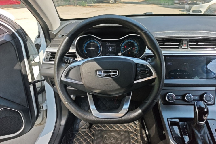 GEELY Emgrand 2020 #11 GEELY Emgrand 2020 imagen de coche #11
