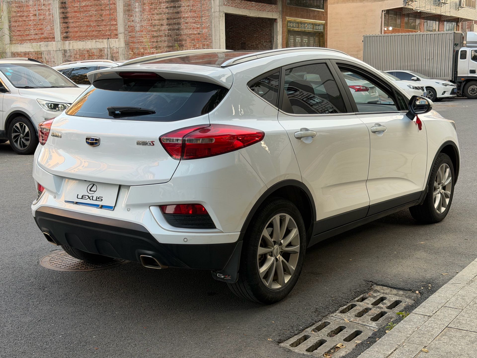 GEELY Emgrand GS 2018 #7 GEELY Emgrand GS 2018 car image #7