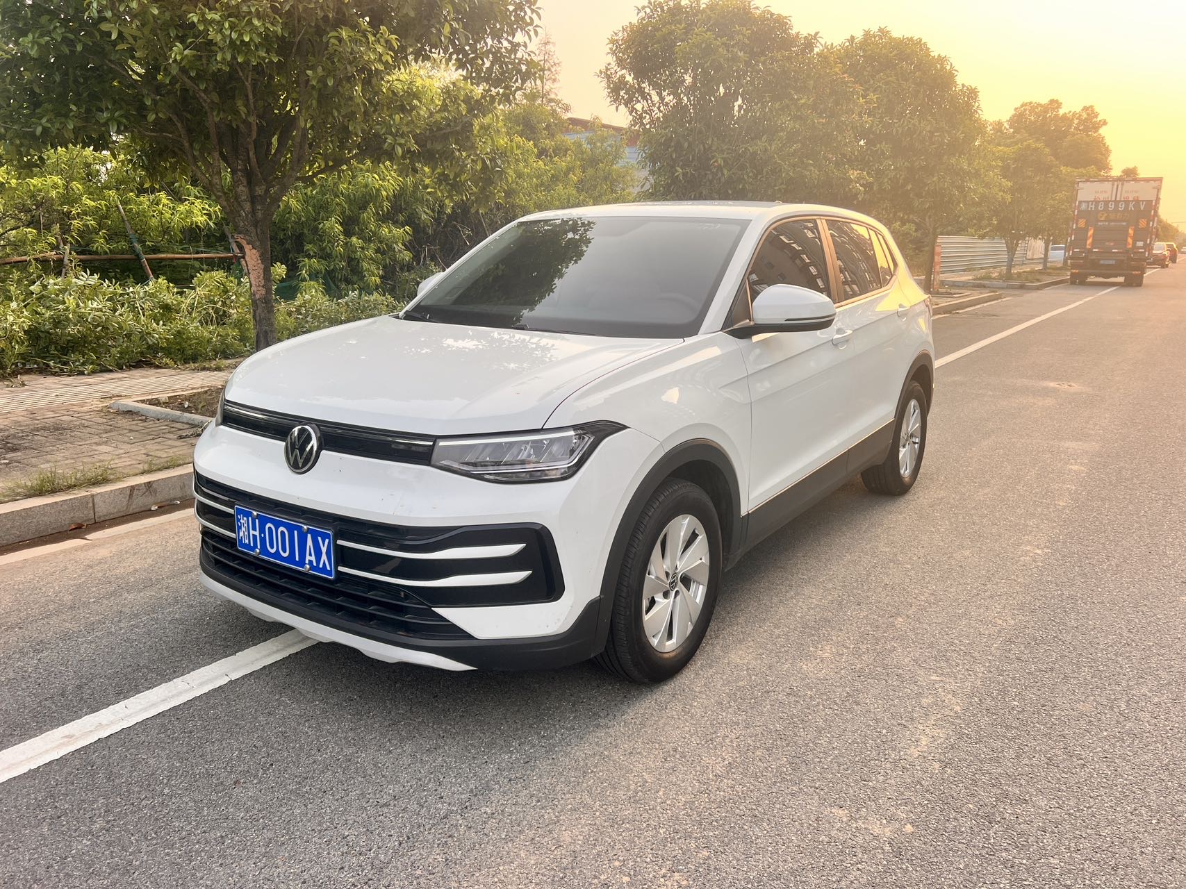 Volkswagen Tharu 2025 car image 