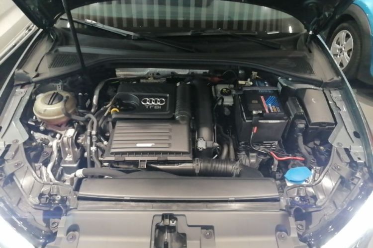 Audi A3 2019 car image #20