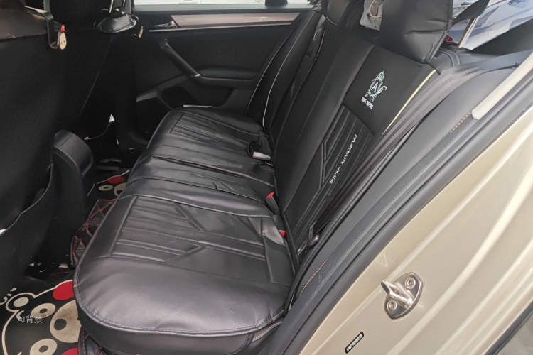 Volkswagen Bora 2018 immagine di auto #19