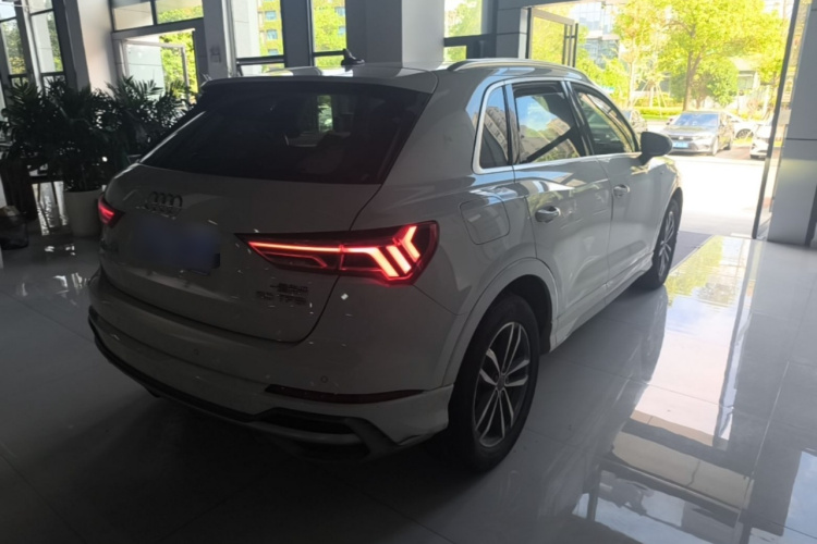 Audi Q3 2020 #7 Audi Q3 2020 car image #7