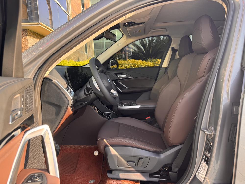 BMW X1 2023 car image #15