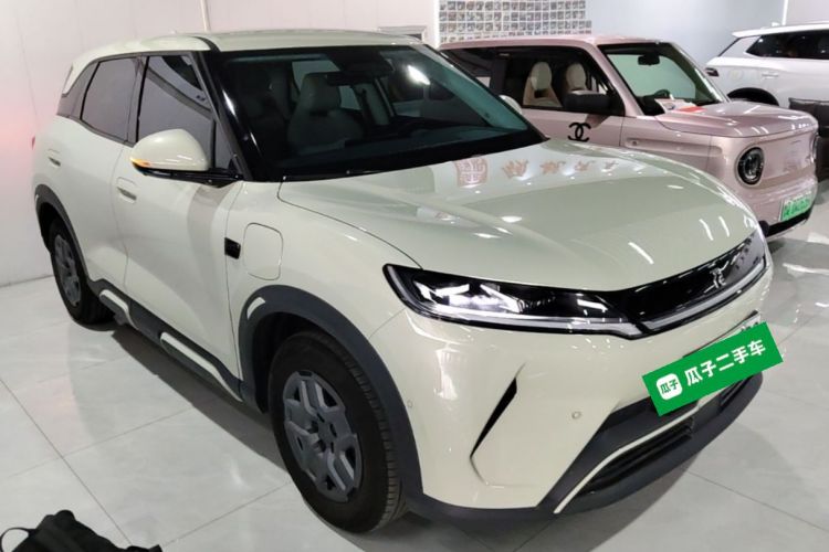 BYD YuanUP 2025 #4 BYD YuanUP 2025 car image #4