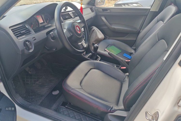 Volkswagen Santana 2016 car image #18