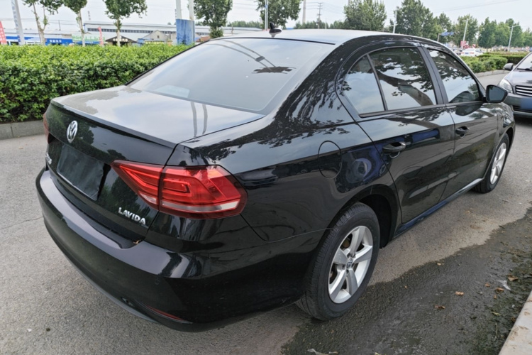 Volkswagen Lavida 2022 car image #5