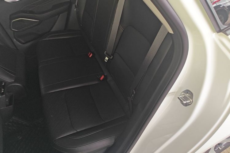 GEELY Emgrand 2022 #17 GEELY Emgrand 2022 car image #17