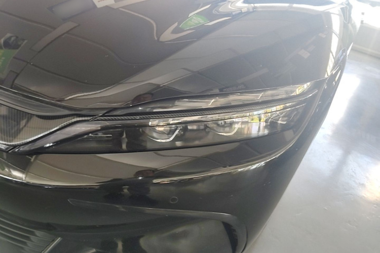 BYD Han 2023 car image #23