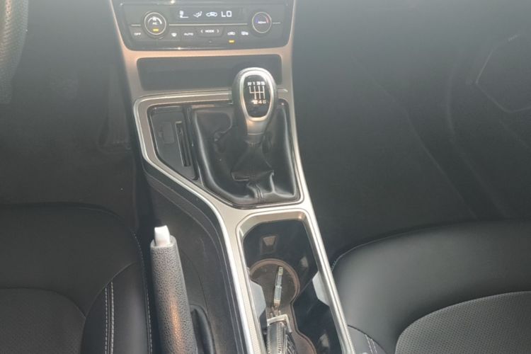 GEELY Emgrand GL 2018 #14 GEELY Emgrand GL 2018 car image #14