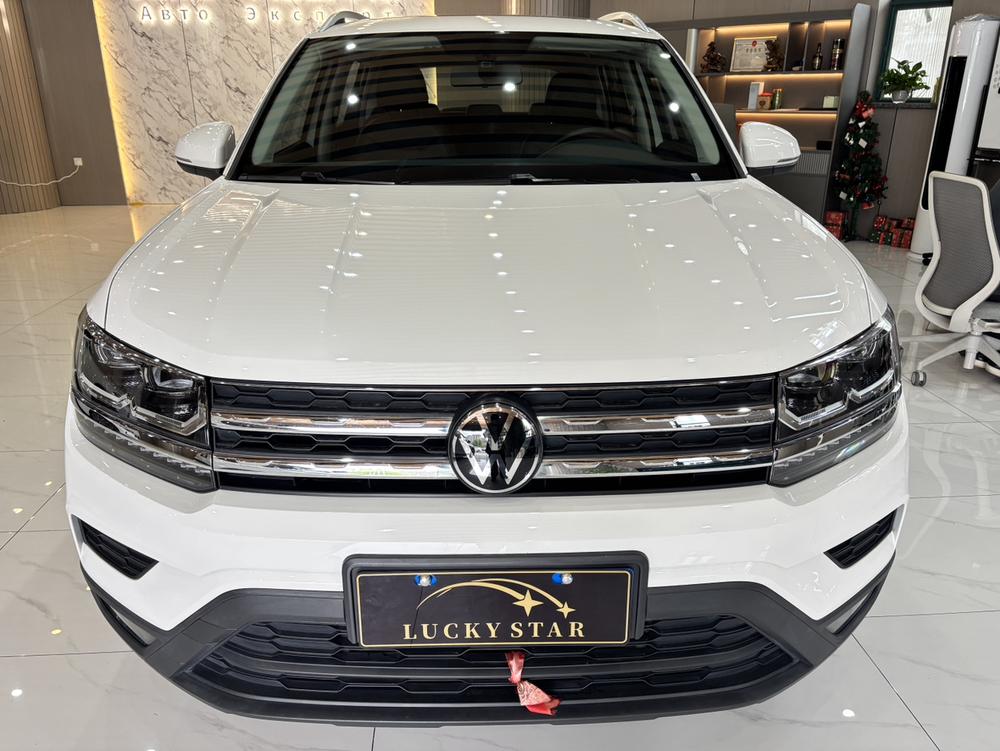 Volkswagen Tharu 2022 car image #2