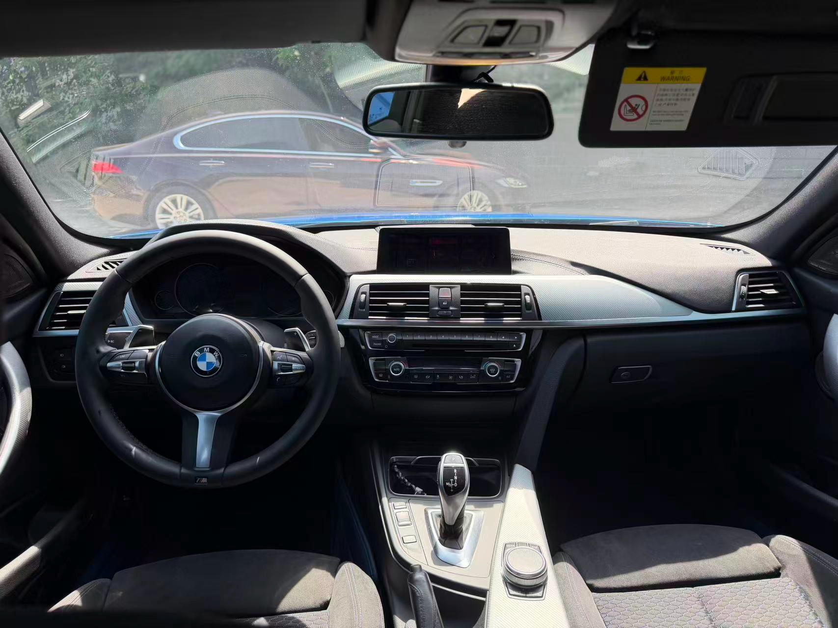 BMW 3 Series 2018 #8 BMW 3 Series 2018 car image #8