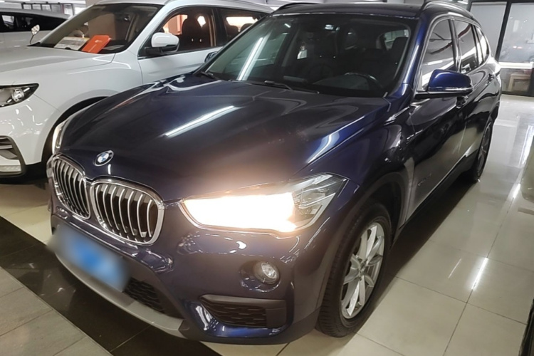 BMW X1 2019 car image #2