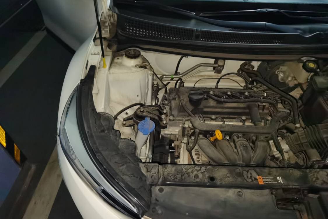Kia KX1 2020 car image #11
