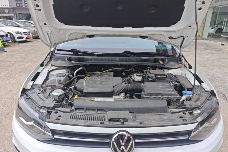Volkswagen Polo 2023 car image #20