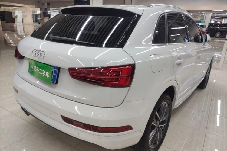 Audi Q3 2017 #7 Audi Q3 2017 car image #7