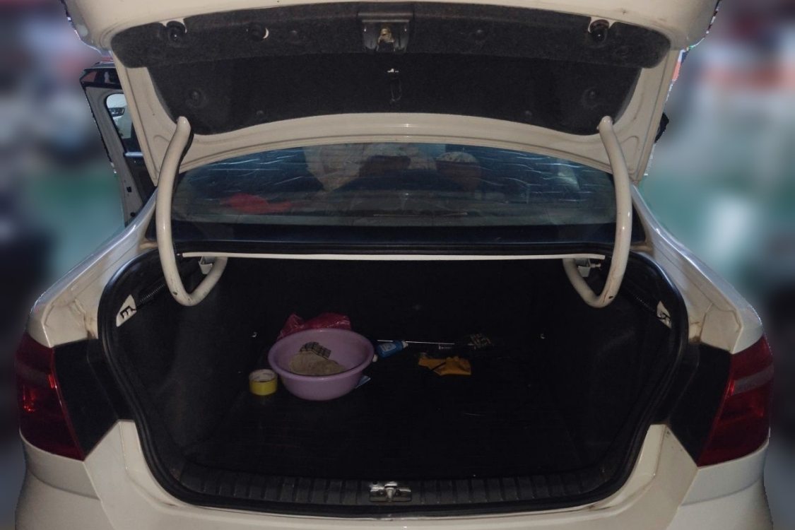 Volkswagen Bora 2015 car image #8
