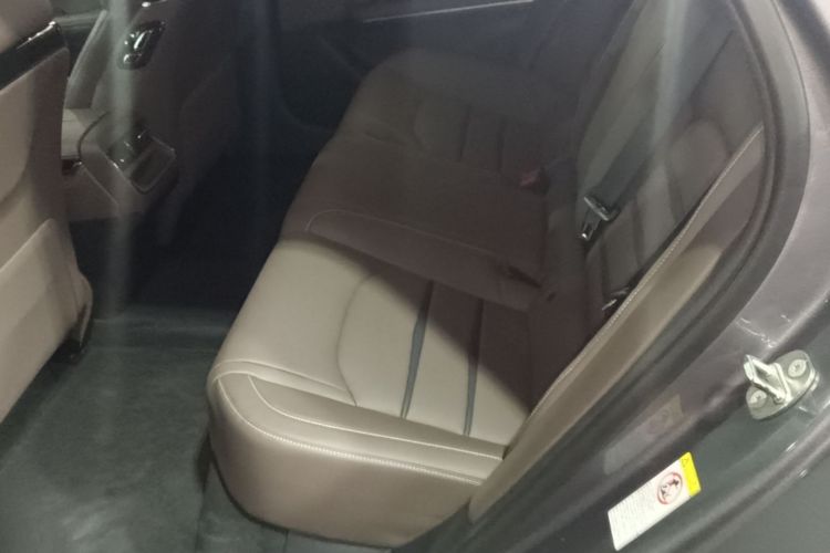 BYD Han 2022 car image #17