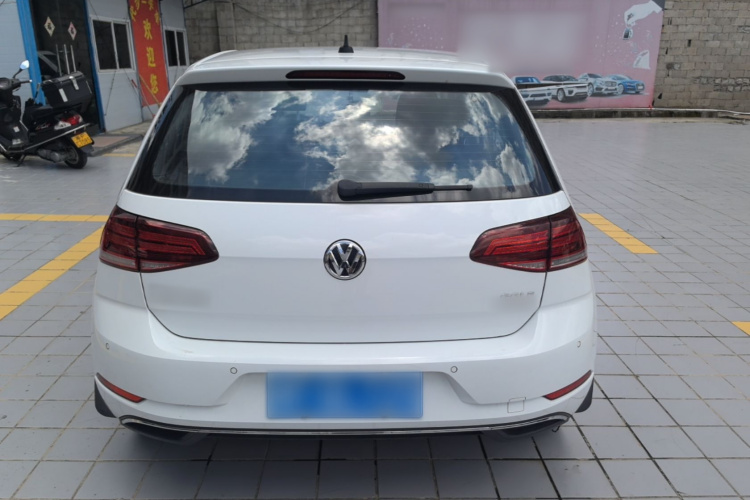 Volkswagen Golf 2020 #6 Volkswagen Golf 2020 car image #6