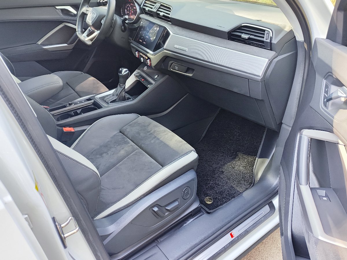Audi Q3 2020 #9 Audi Q3 2020 car image #9