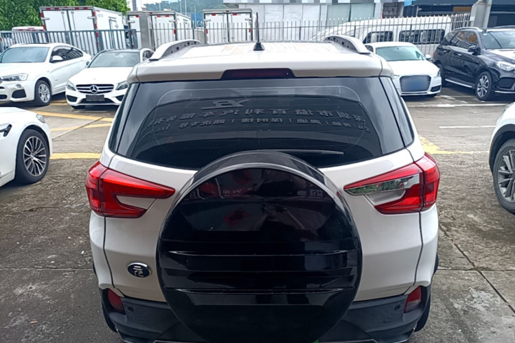 BYD Yuan New Energy 2019 car image #6