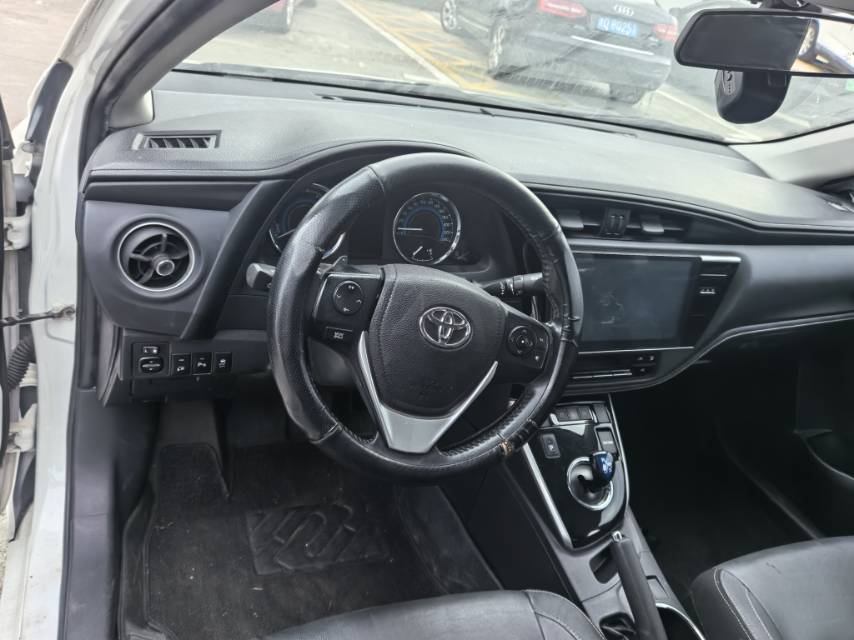 Toyota Corolla 2018 #8 Toyota Corolla 2018 car image #8