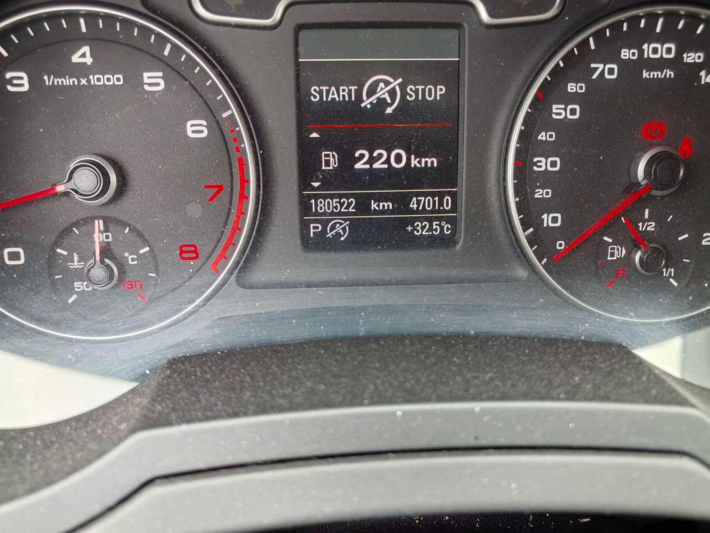 Audi Q3 (Imported) 2013 #9 Audi Q3 (Imported) 2013 car image #9