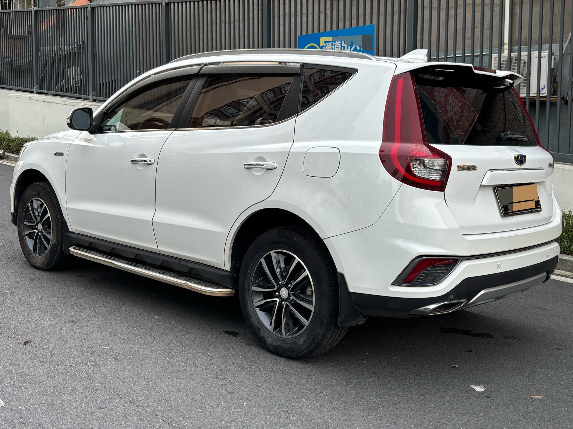 GEELY Vision X6 2018 #9 GEELY Vision X6 2018 car image #9