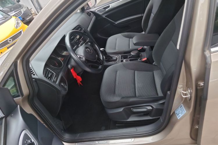 Volkswagen Golf 2019 #19 Volkswagen Golf 2019 car image #19