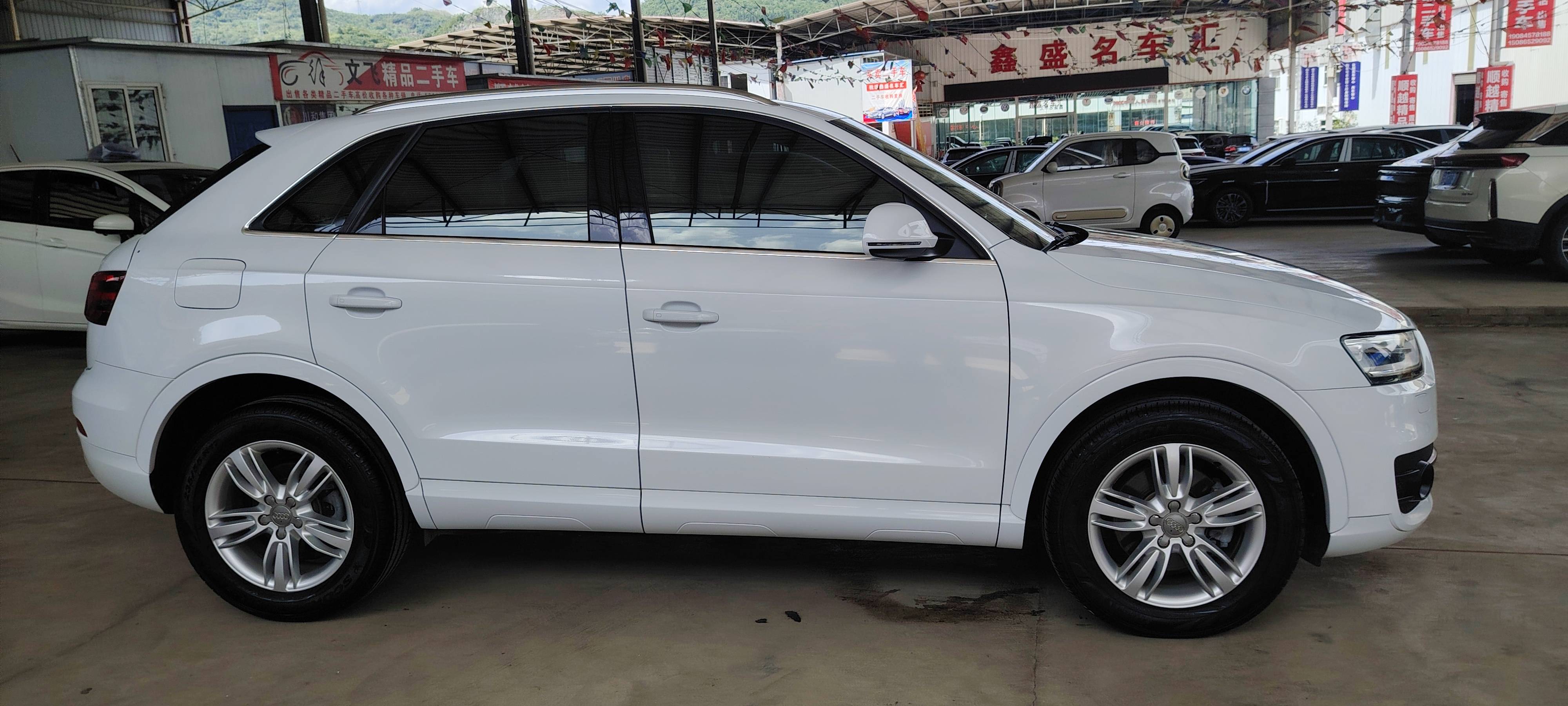 Audi Q3 2015 #3 Audi Q3 2015 car image #3