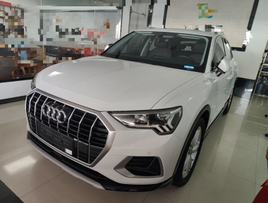 Audi Q3 2023 Audi Q3 2023 car image
