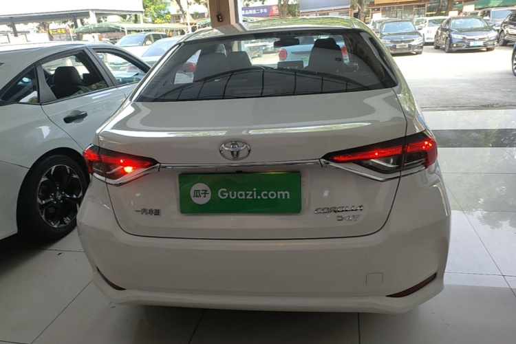Toyota Corolla 2023 imagen de coche #6