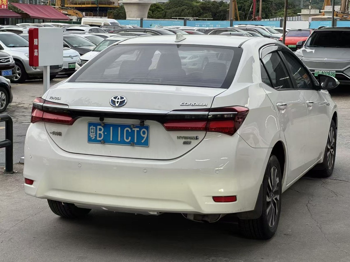 Toyota Corolla 2017 #6 Toyota Corolla 2017 car image #6