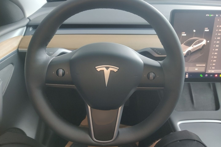 Tesla Model Y 2022 #11 Tesla Model Y 2022 immagine di auto #11