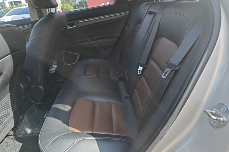 GEELY Emgrand GS 2018 #17 GEELY Emgrand GS 2018 car image #17