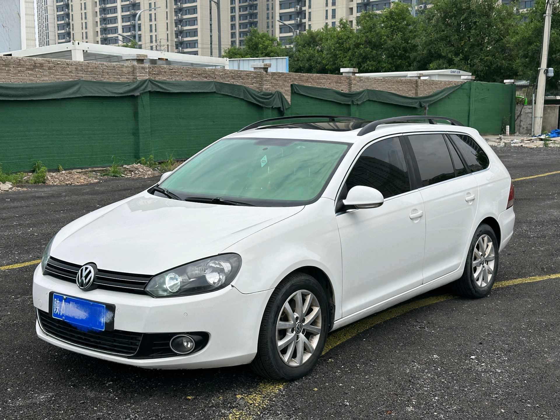 2013 immagine di auto 