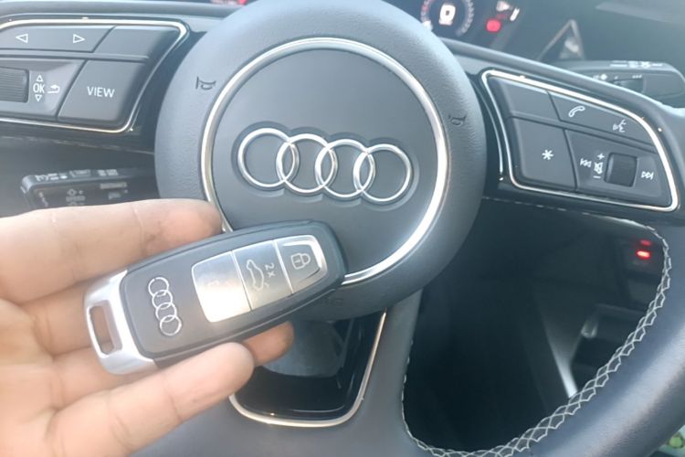 Audi A3 2022 immagine di auto #14