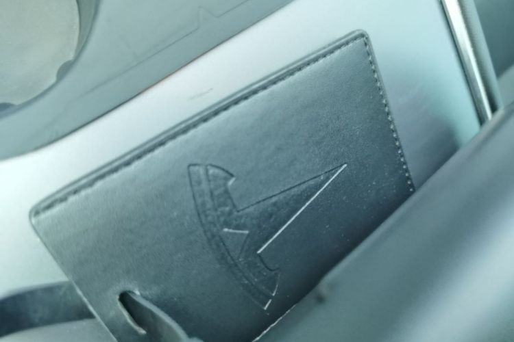 Tesla Model Y 2023 #14 Tesla Model Y 2023 car image #14