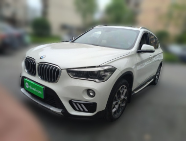 BMW X1 2019 BMW X1 2019 car image