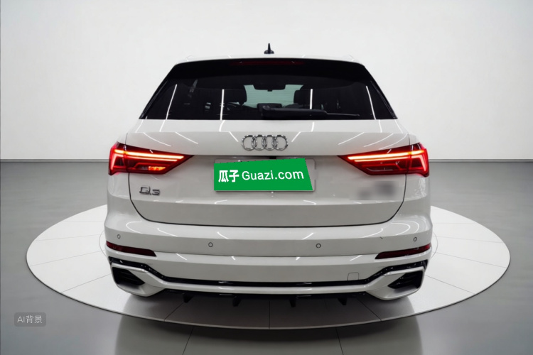 Audi Q3 2023 car image #6