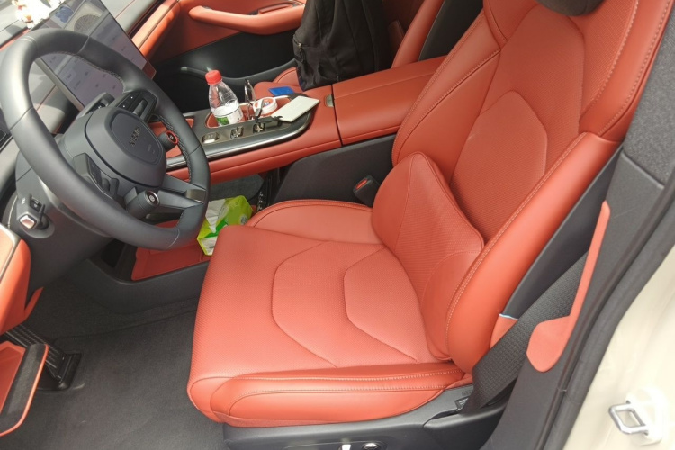 MI SU7 2024 car image #19