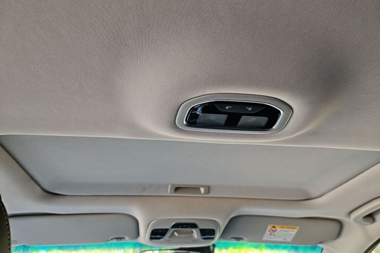 GEELY Emgrand 2020 #18 GEELY Emgrand 2020 car image #18
