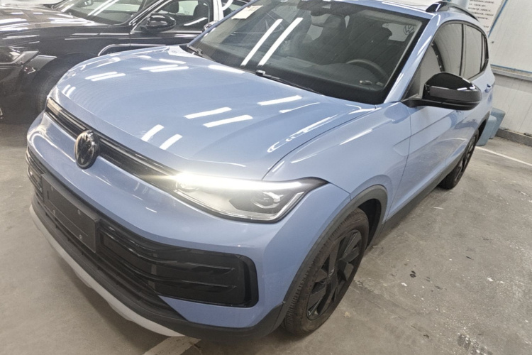 Volkswagen Tharu 2024 car image #2