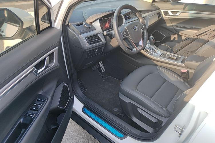 GEELY Emgrand GS 2019 car image #16