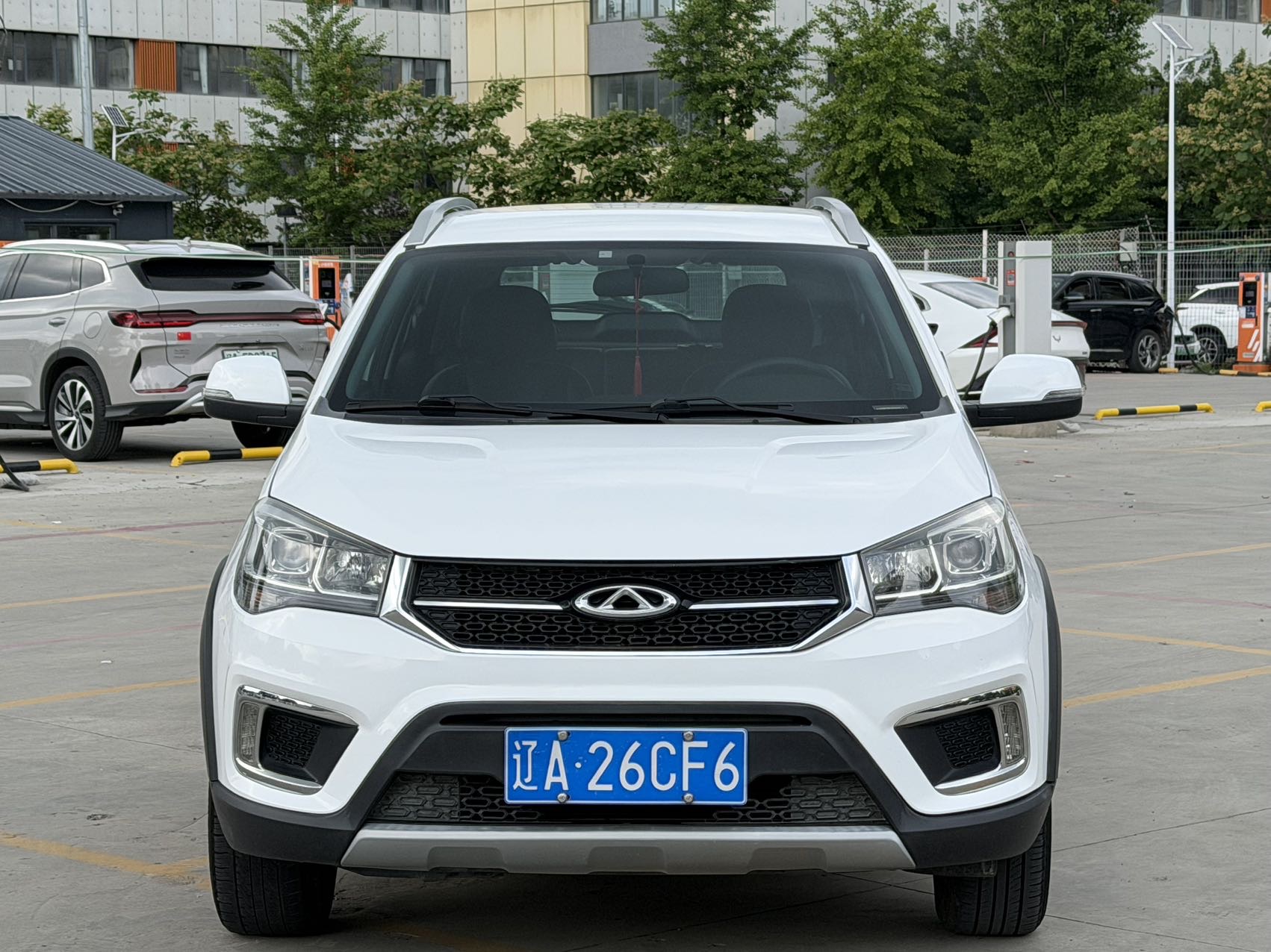 Chery Tiggo 3x 2018 car image #2