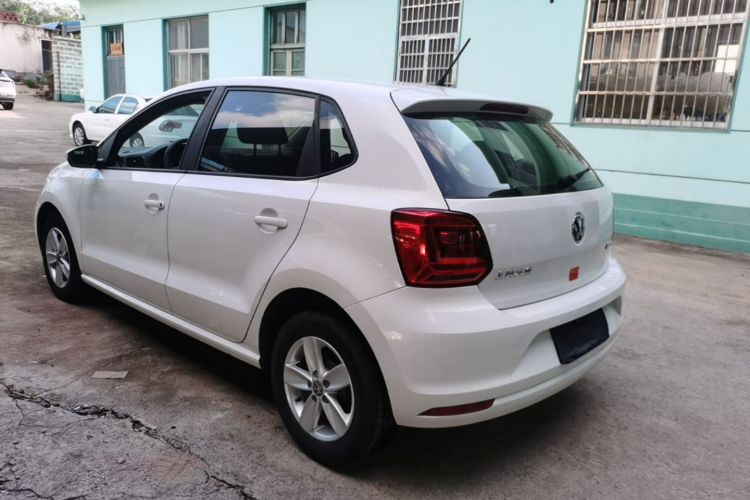 Volkswagen Polo 2017 #5 Volkswagen Polo 2017 car image #5